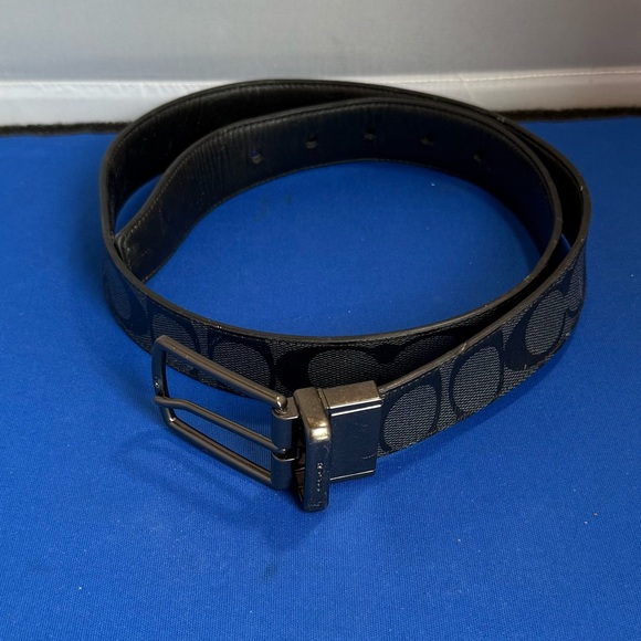 coach Men's Buckle Cut To Size reversible Belt - Black 36” - Picture 1 of 6